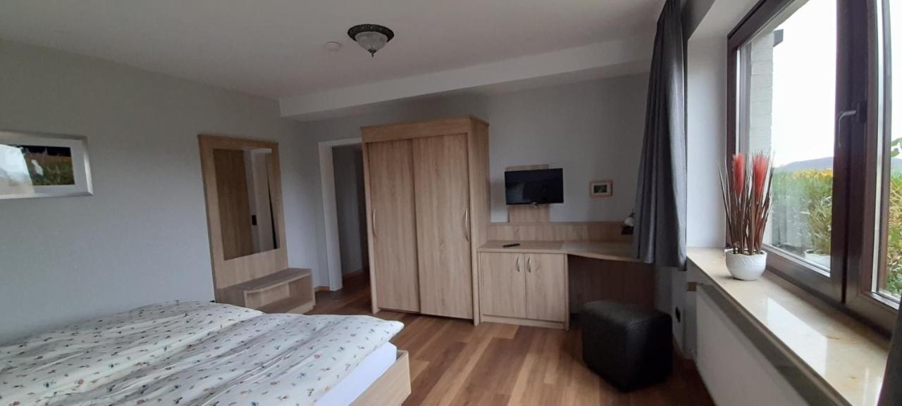 Ferienwohnung Wiesenblick mit Terrasse im Landhaus Fischer Sankt Andreasberg Exterior foto